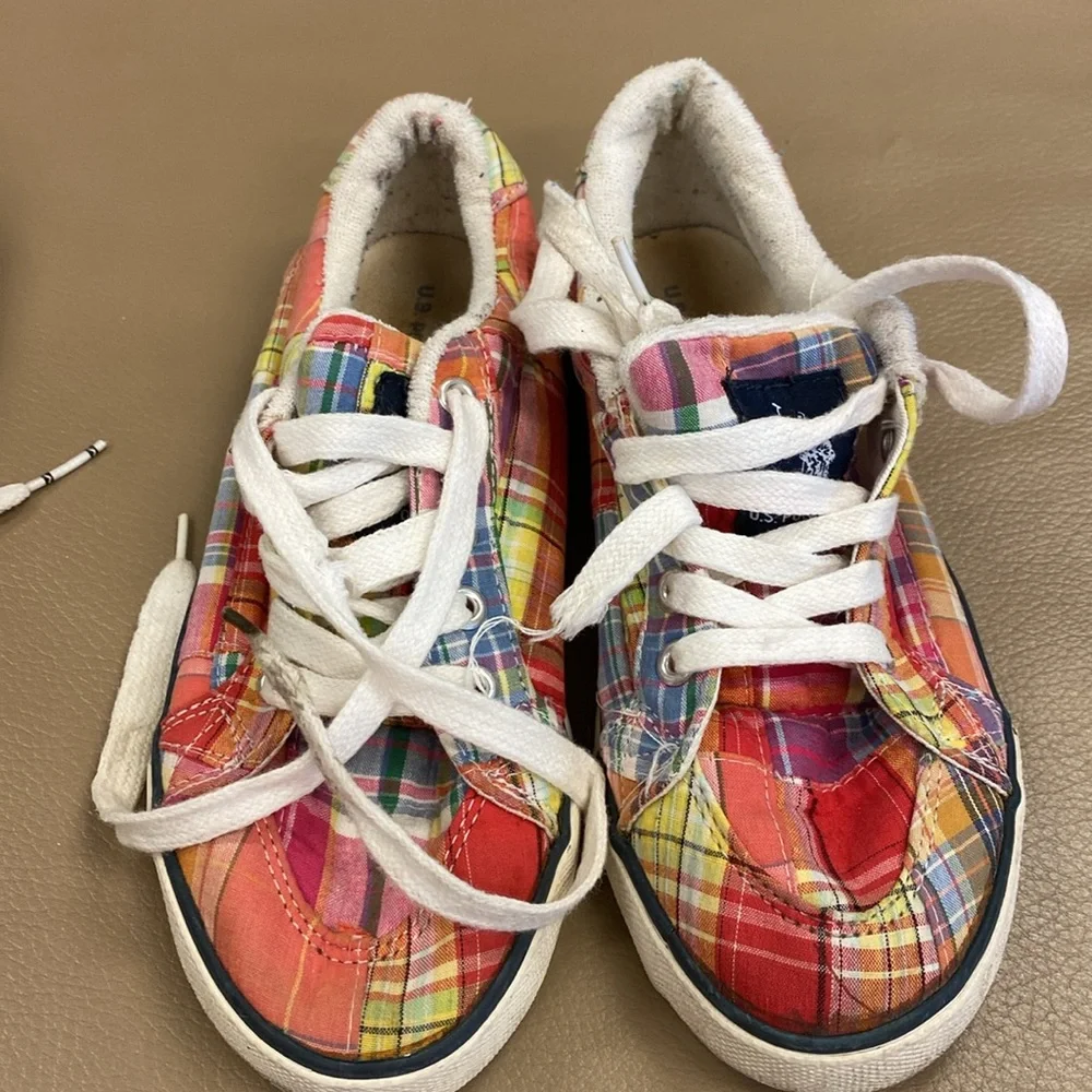 Vans Womens 8 and US PoloAssn 7 Vintage Sneakers- 2 pairs included - Picture 7 of 13